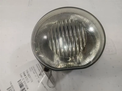 Luz antiniebla derecha pasajero Jeep Liberty 2004 10573099 Foto 1 de 4