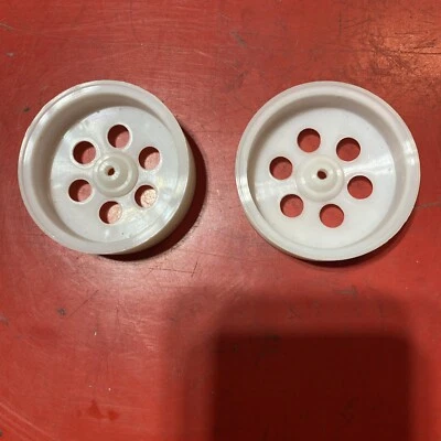 Vintage Rc Tamiya Kyosho 12mm Hex Pro Line 2530 Front Wheels White - Image 1 of 4
