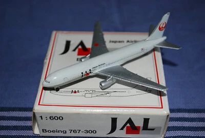 Schabak 1:600 JAL B767-300 - Immagine 1 di 4