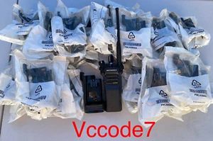 Motorola OEM APX 6000XE oder 8000XE Universal Halter PMLN5880 - Bild 1 von 3
