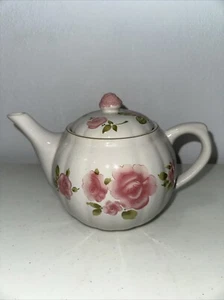 Vintage Gibson Roseland Teapot Lidded Roses Pink Ceramic White Pink Floral - Picture 1 of 11