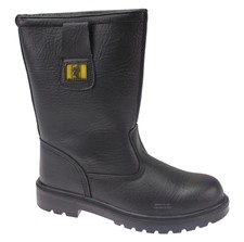 ladies rigger boots size 6