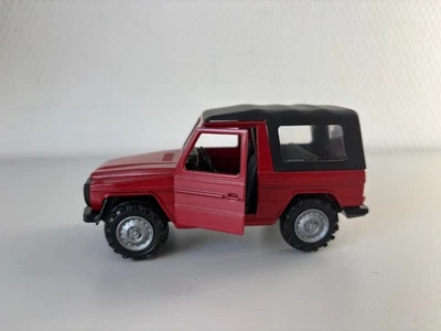Mercedes Benz Geländewagen 250GD 300GD  Cursor #679  1:35 - Bild 1 von 4