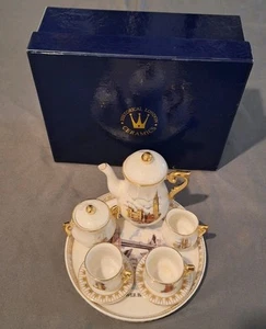 Historical London Ceramics Miniature Landmarks Tea Set & Original Box - Picture 1 of 8