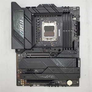 ASUS ROG STRIX X670E-F GAMING WIFI AMD X670 AM5 ATX motherboard -NOT WORKING- - Zdjęcie 1 z 7
