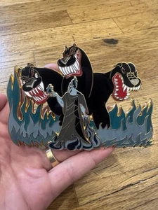 Rarissima spilla Disney Hades Super Jumbo Fantasy LE 50 di Guilty - Foto 1 di 10