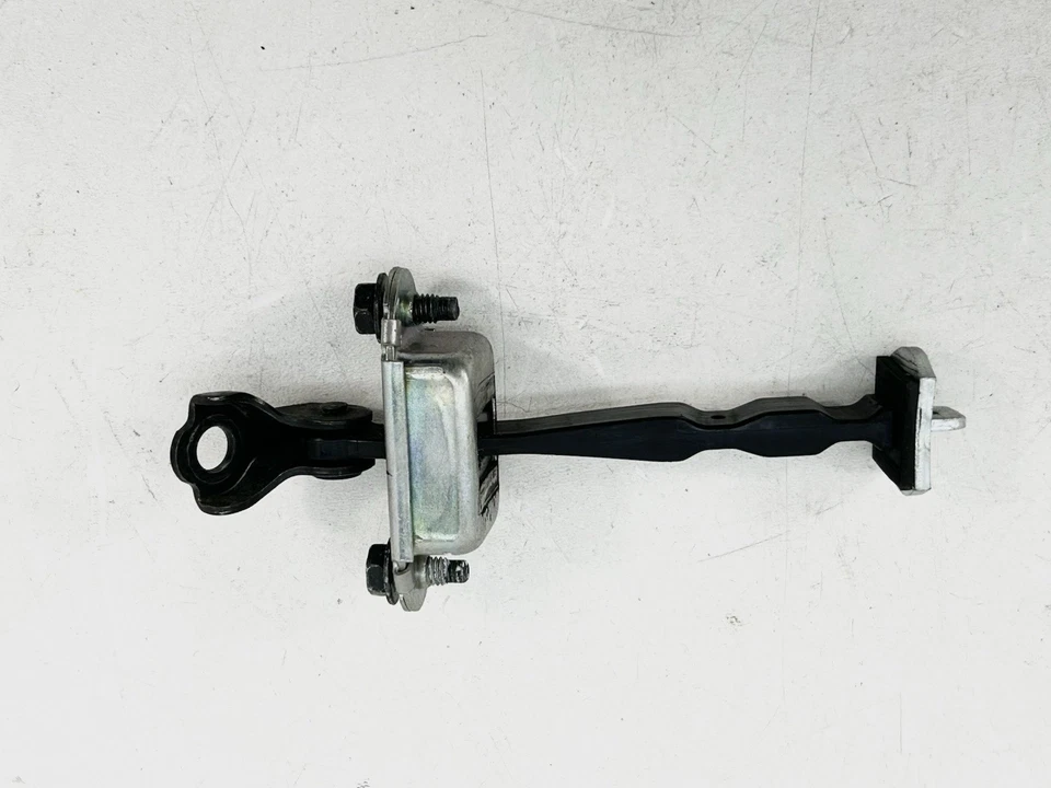 80430-1BA0A Infiniti EX25 EX35 EX37 QX50 puerta delantera derecha enlace de verificación OEM Foto 1 de 4