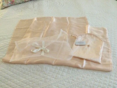 DreamSacks Pink 100% Silk Pillowcase-NWT - Image 1 of 4