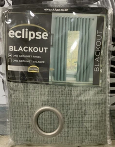 ๐ฏ Eclipse Palisade Blackout Grommet Window Curtain 1 Panel Sage (52" x 95")๐ - Picture 1 of 2