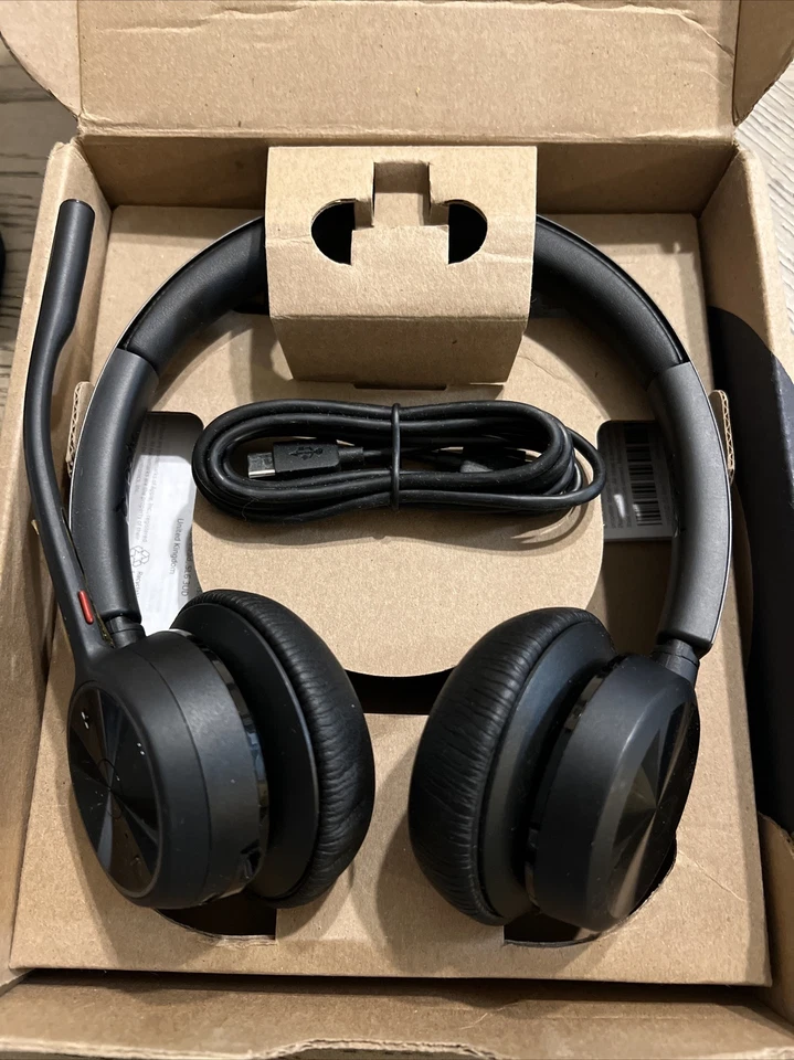 Poly Voyager 4320 UC, V4320  USB !!!not included!!! - Image 1 of 1