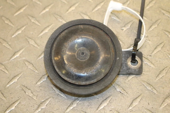 2007 HONDA SHADOW AERO 750 VT750CA РУПОРНЫЙ СИГНАЛ - Изображение 1 из 4