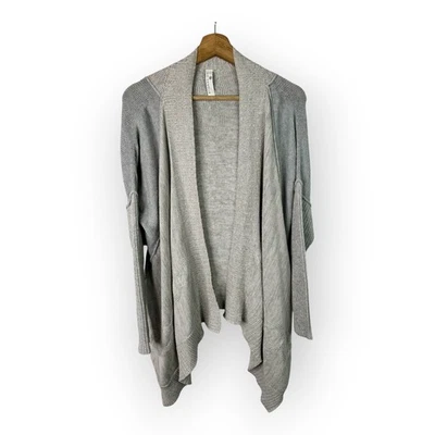 Cárdigan abierto de algodón orgánico tejido gris tejido con cable talla pequeña indígena para mujer Foto 1 de 4
