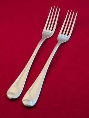 Lot Of 2 Oneida ISLET Stainless 18/10 Glossy Dinner Forks Indonesia Flatware - Image 1 of 4