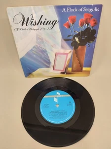 A FLOCK OF SEAGULLS - Wishing 7” Single Vinyl Records 1982 Jive 25 Vg+ - Foto 1 di 17