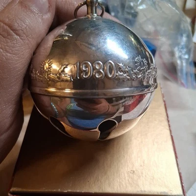 VTG 1980 REED & BARTON Silverplate "Holly Bell" Christmas Ornament Original Box  - Image 1 of 4