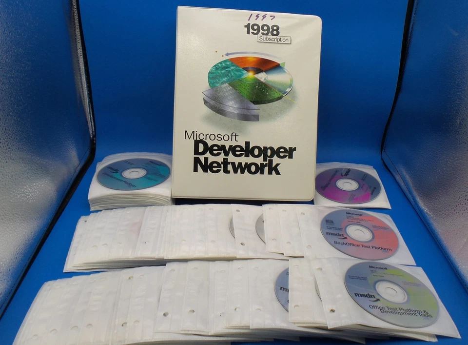 MSDN Software 73 CD's of Microsoft Development software 1998 Win98, Win95 NT4 VS - Image 1 of 3