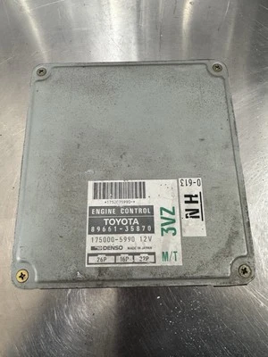 94-95 Toyota Pickup 3.0L 3VZ M/T 4x4 Engine Computer 89661-35870 ECM ECU PCM - Image 1 of 4