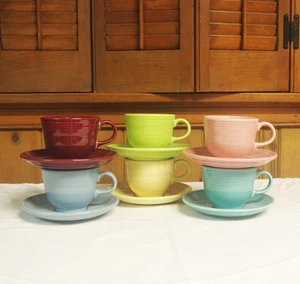 Fiesta Tassen & Untertassen Farben auswählen Mix Match & Versandrabatte - Bild 1 von 7