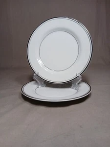 2 SIMPLICITY FINE CHINA 6 1/2" White Bread/Dessert Plates With Platinum Rings - Picture 1 of 3