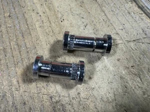 Perno de encuadernación de tubo de asiento marco de bicicleta tija de sillín perno abrazadera de tija de sillín pellizco X2 - Imagen 1 de 7