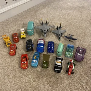 Disney Pixar Cars & Planes Diecast ( 11) & Plastic (8)Toy Bundle x19 Assorted - Picture 1 of 21