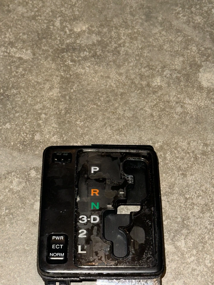  1995 1996 1997 Lexus LS400 oem Gear Shift Shifter Indicator - Image 1 of 1