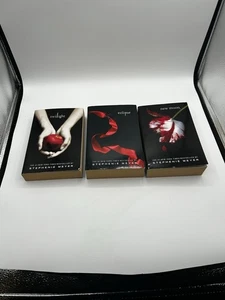 Twilight Saga Series 1-3 Set: Twilight, New Moon, & Eclipse by Stephenie Meyer - Picture 1 of 13