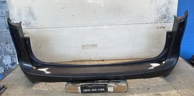 Cubierta de parachoques trasero Chrysler Pacifica 2019-2023 OEM 5RP28TRMAE original Foto 1 de 4