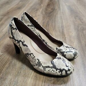 Clarks Adriel Viola Size 9 W Wide Taupe Snake Print Leather Pumps Heels New