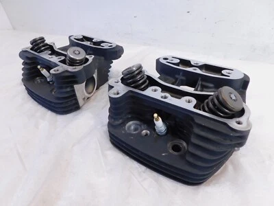 Culatas delanteras/traseras Buell S3 Thunderbolt & X1 Lightning & M2 Cyclone 1200 Foto 1 de 4