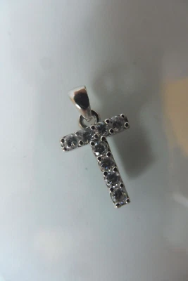 Elegante Pendente, Lettera: T, 925 Argento Con Pietre Tagliate - Immagine 1 di 4