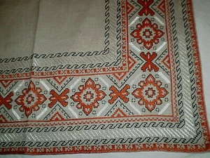Stilvolle bestickte Leinen Tischdecke Bulgarische Stickerei - Bild 1 von 7