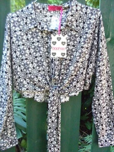 BNWT Boohoo (Sz 6) Ladies KITTY PRINTED TIE FRONT LONG SLEEVE SHIRT Kaleidoscope - Imagen 1 de 9