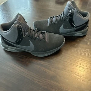 Size 12 - Nike Air Visi Pro 6 NBK Black Anthracite - Picture 1 of 7