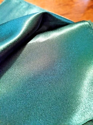 FABRIC REMNANT LIGHT WEIGHT DR GREED SATIN 2-PIECES 1 YD X 25" & 20 X 26+" - Image 1 of 3