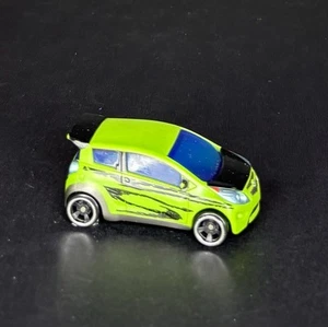 Hasbro 2008 Transformers Revenge of the Fallen Deluxe Class SKIDS - Picture 1 of 6