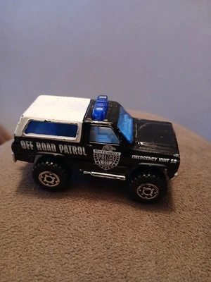 Matchbox Mattel Thailand 4x4 Chevy Blazer Police Off Road Patrol 1983 - Image 1 of 4