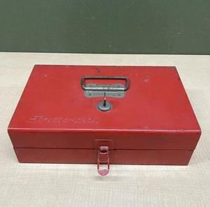 SNAP-ON KRA-65C Vintage Red Metal Tool Box Locking with Key Used F/S From Japan - Picture 1 of 8