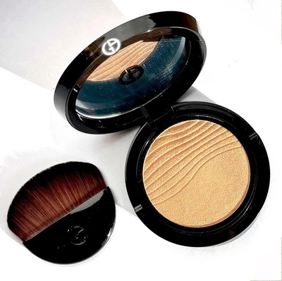 Giorgio Armani Luminous Silk Glow Fusion Powder - Image 1 of 4