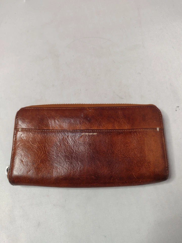 Cartera de cuero para mujer Banana Republic marrón con cremallera alrededor tarjeta envejecida A27 Foto 1 de 4