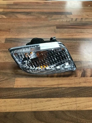 Rover 75 Facelift Model 2004 onwards, Near Side Front Indicator (Pt: XBD000150) - Image 1 of 4