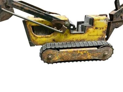 Tonka T-6 Crawler Front Loader/Backhoe, a classic pressed steel construction toy - Image 1 of 4