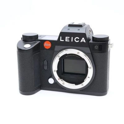 Leica SL3 60MP Full-Frame Mirrorless Camera Body #474 - Image 1 of 4