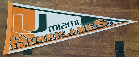 30" PENNANT~FLAG UNIVERSITY OF MIAMI HURRICANES FLORIDA FL COLLEGE Cover