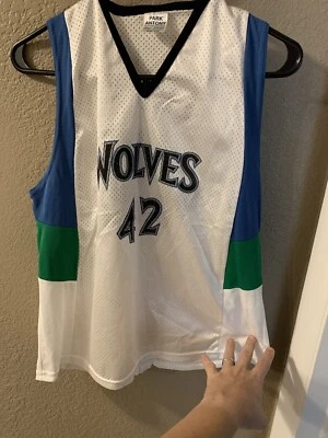 Vintage Youth Kevin Love 42 Timberwolves NBA Jersey Boys Sz 14-16 Park Antony - Image 1 of 3