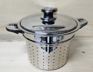 COLAPASTA INSERTO + COPERCHIO PER PENTOLA DM 24 INOX 18/10 SCOLA PASTA VERDURE - Foto 1 di 4