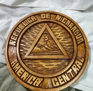 Republica de Nicaragua Central America Country Coat of Arms Hand Carved Plaque - Picture 1 of 6