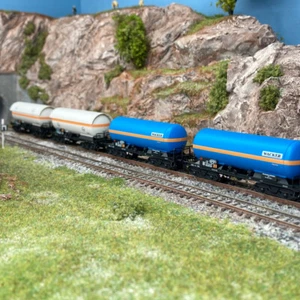 4 wagons citerne à gaz "Wacker / EVA", DB, Ep IV - MINITRIX 15538 - N 1/160 - Photo 1/4