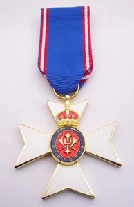 ROYAL VICTORIAN ORDER LVO MEDAL COPY / REPLICA - Picture 1 of 4