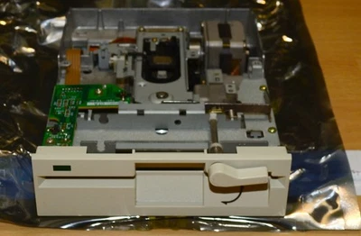 TEAC FD-55GFR Floppy 5,25 Zoll für ATARI, AMIGA, PC, MAC, gut erhalten - Bild 1 von 4